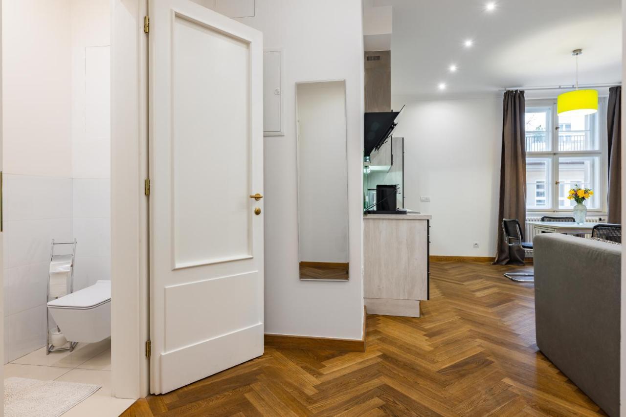 Dlouha Palace - Live In One Of The Best Streets Prag Eksteriør billede